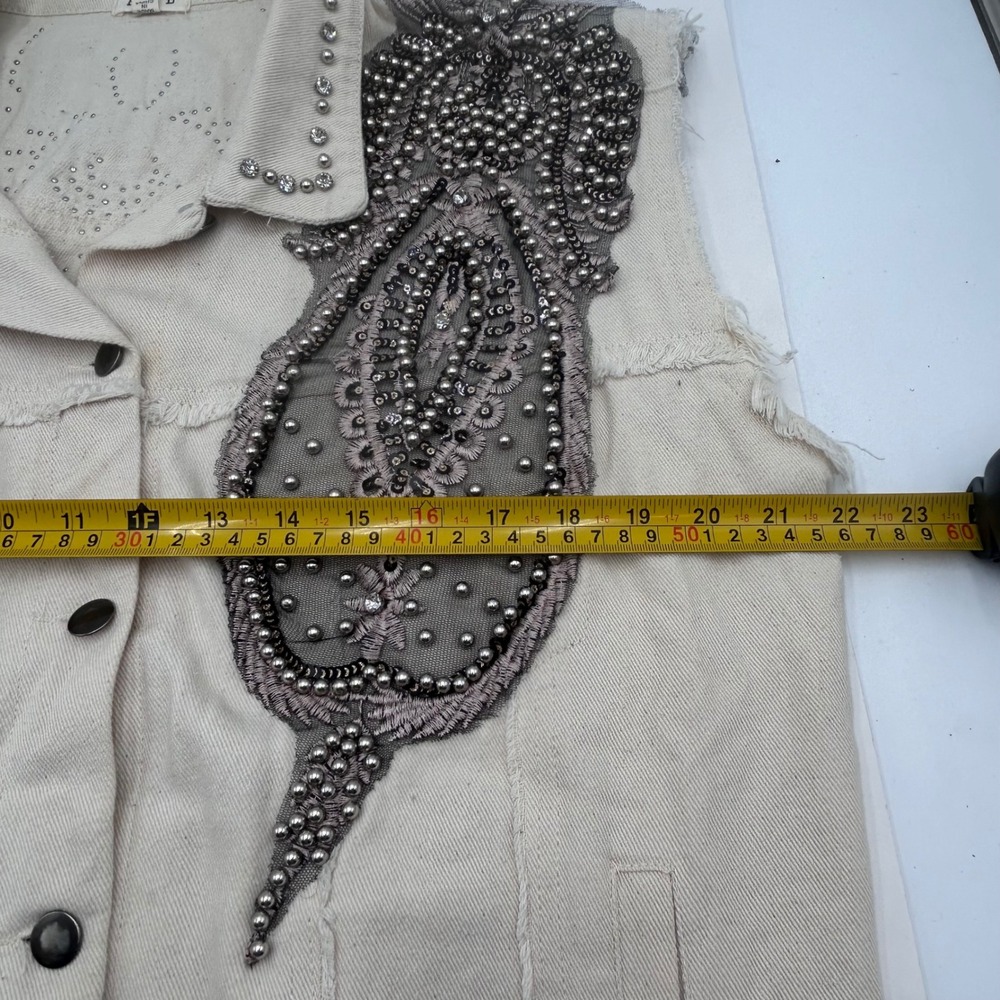 POL Embellished Denim Vest Cream Size S Oversized Beaded Studded Trucker Jacket - Picture 5 of 13